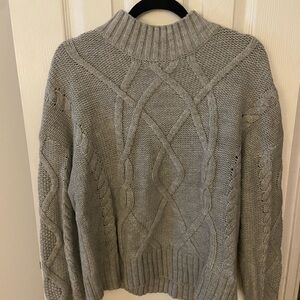 GAP Women's Gray Cable Knit Turtleneck Sweater
